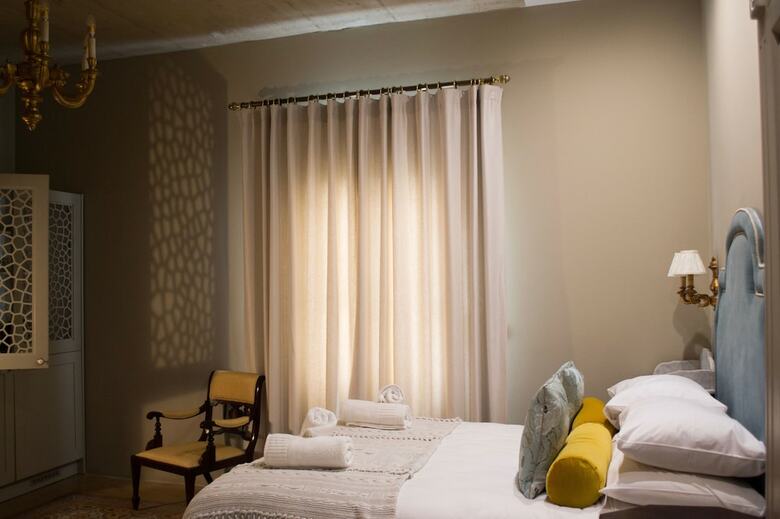 Apartamentos Sally Port Suites