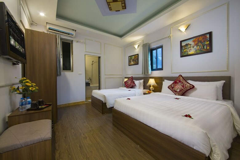 Camel City Hotel
