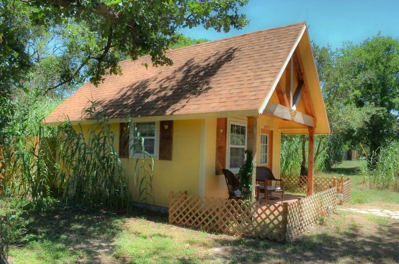 Bed & Breakfast Rarumpelpunzeldornaschenwittchen
