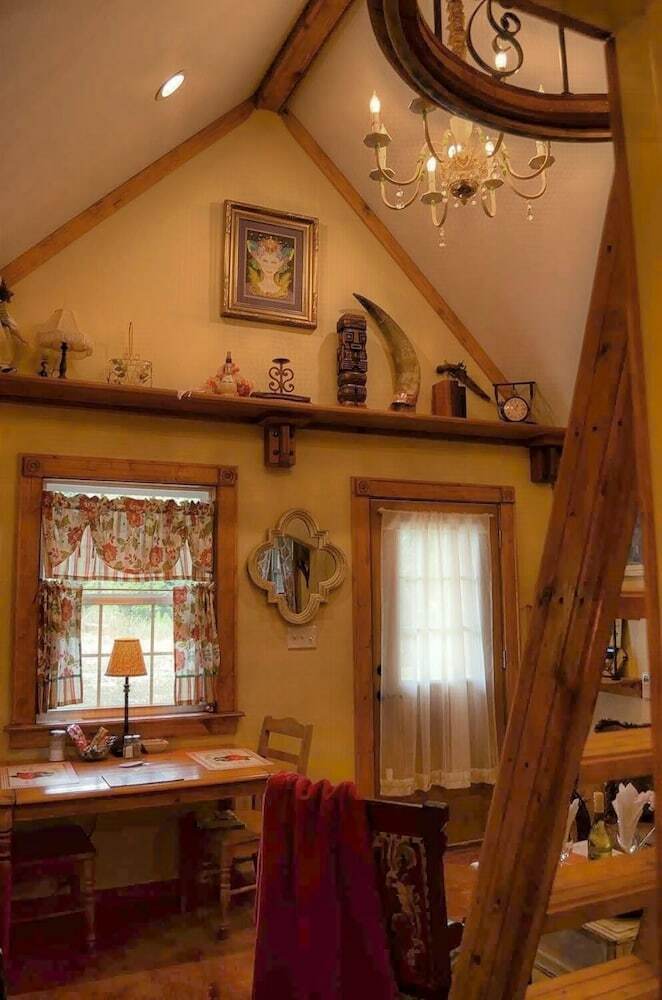 Bed & Breakfast Rarumpelpunzeldornaschenwittchen