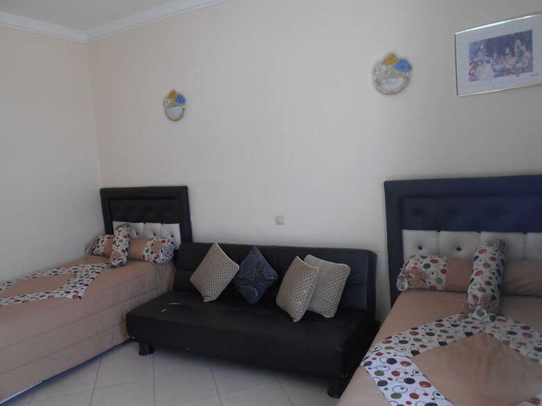 Luxurious Apartment In Marina Ref T23501