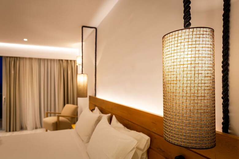 Eleals Hotel