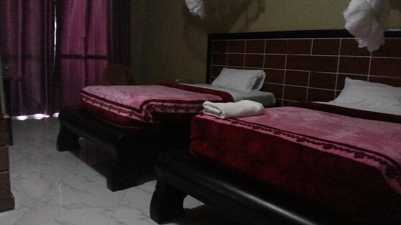 Pauline Hotel