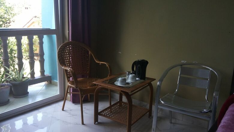 Pauline Hotel