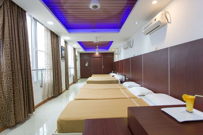 Hostal Hotel Rajmahal Inn