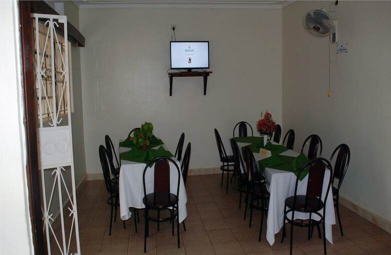 Kanberra Hotel