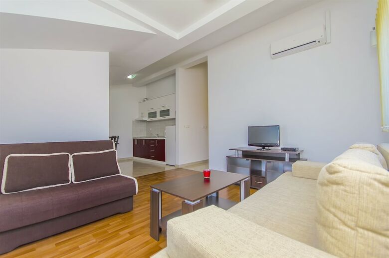Apartments Toki?