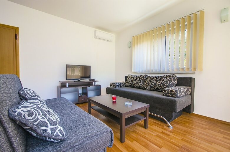 Apartments Toki?