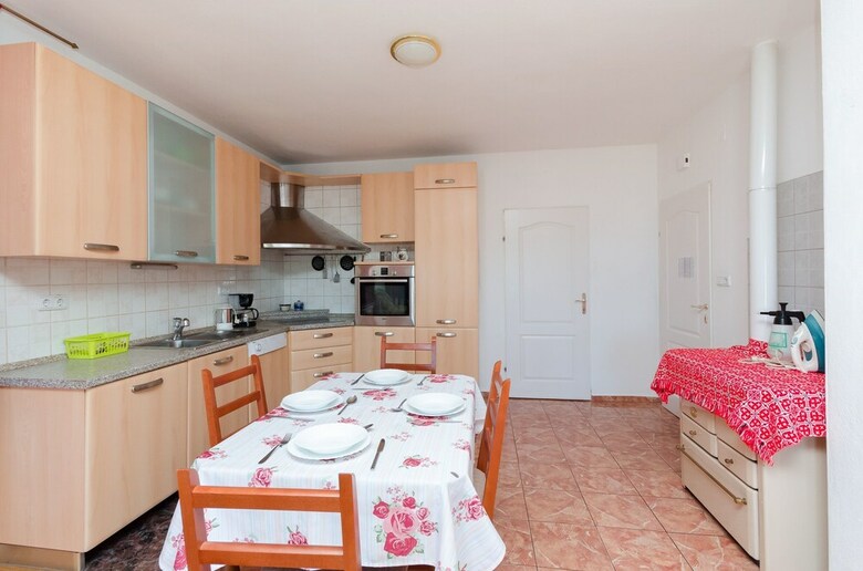 Apartments Cvita