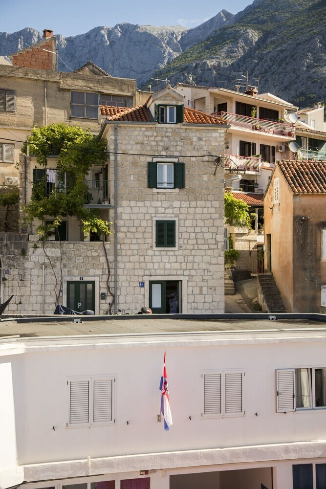 Apartments Luce I Jure