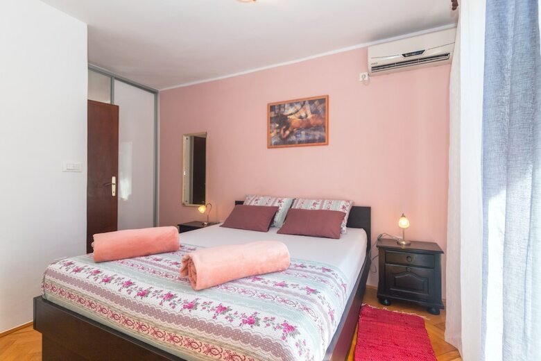 Apartments Matko