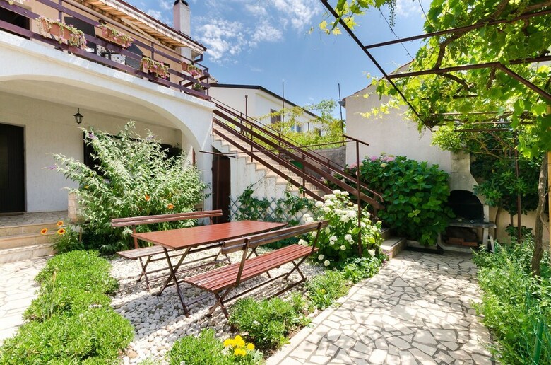 Apartments Puntica