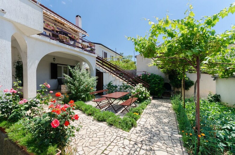Apartments Puntica