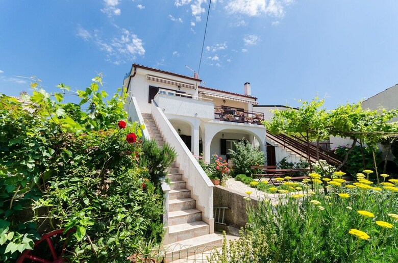 Apartments Puntica