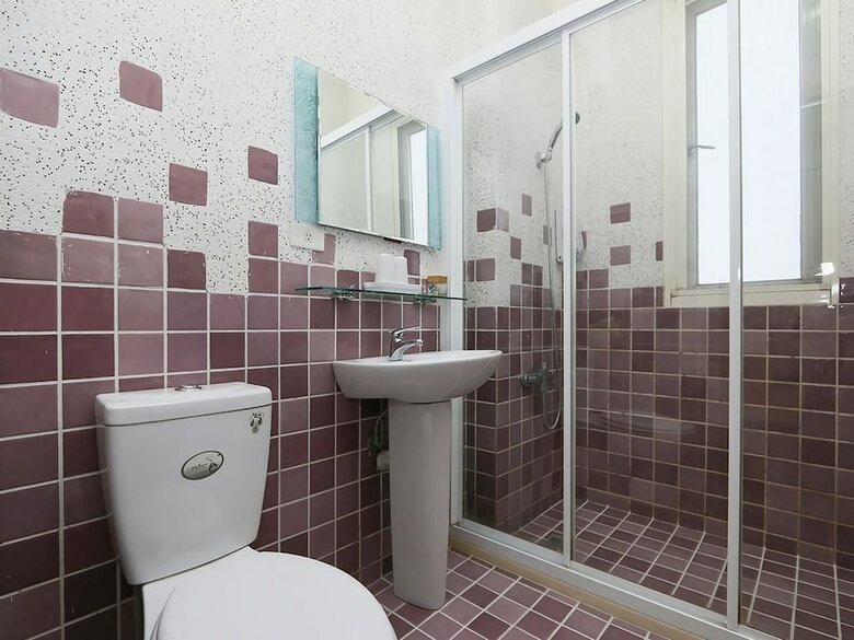 Hotel Leisure Homestay