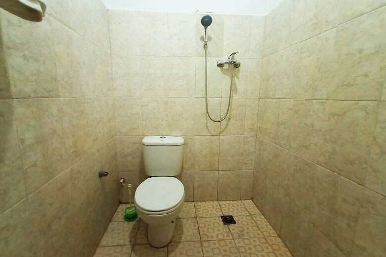 Hostal Oyo 916 Bintara Guest House