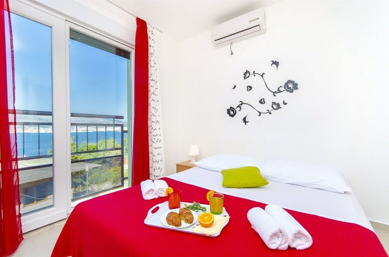 Apartments Pava