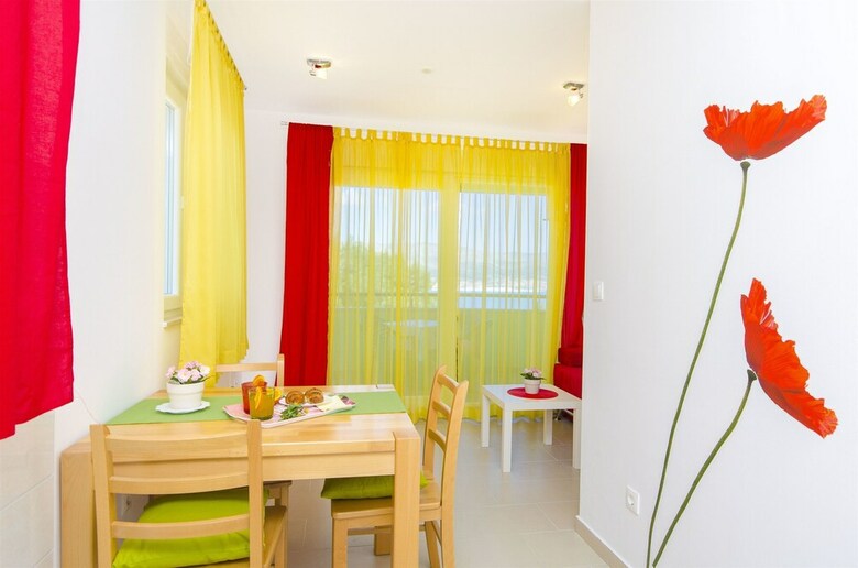 Apartments Pava