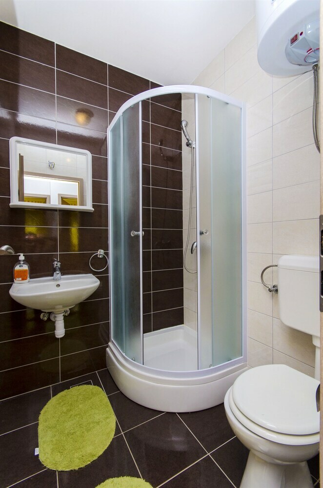 Apartments Pava