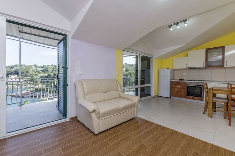Apartment Ivo