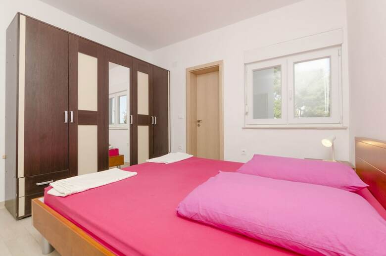 Apartment Ivo