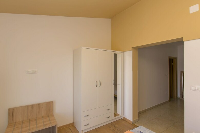 Apartments And Room Central Position