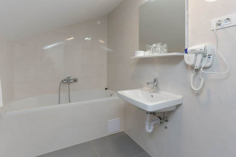 Apartment And Rooms Villa Niko
