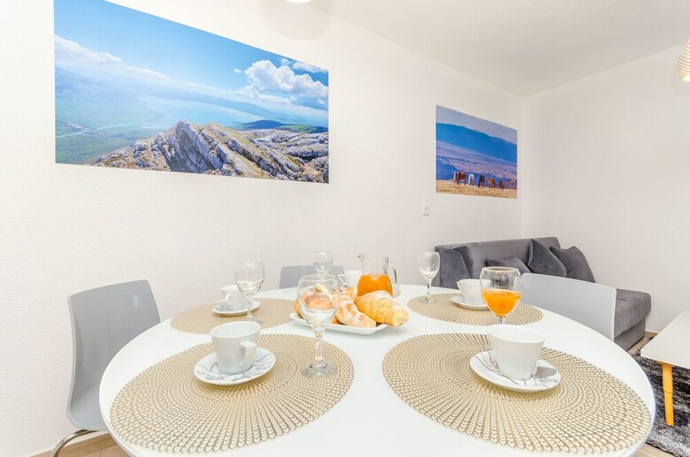 Apartment And Rooms Villa Niko