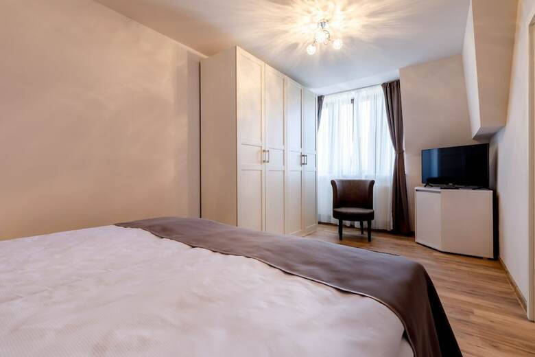 Aparthotel Apartments Menuet