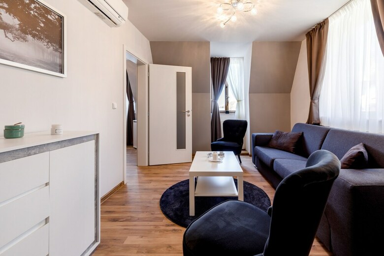 Aparthotel Apartments Menuet