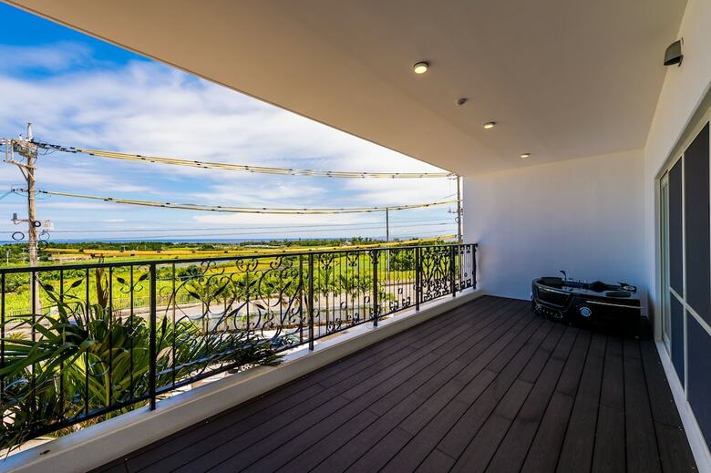 Villa Jacuzzi Terrace Okinawa Ims