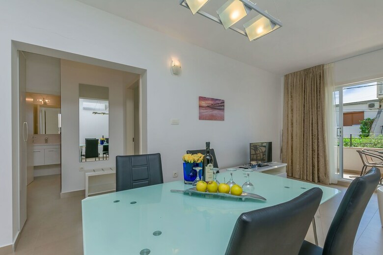 Apartments Villa Aquamarine