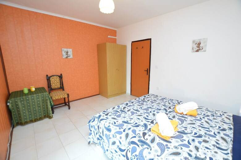 Apartments Davor