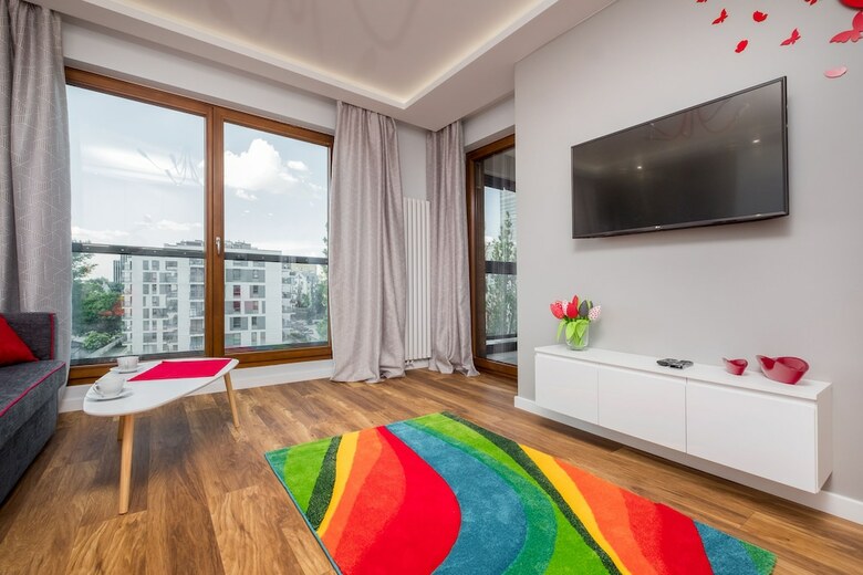 Warsaw Spire Classy Apartment