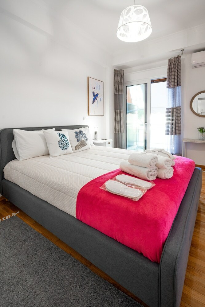 Unique Apartment In Glyfada Center