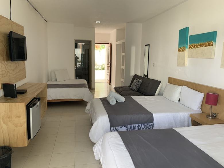 Taffeit Beach Hotel