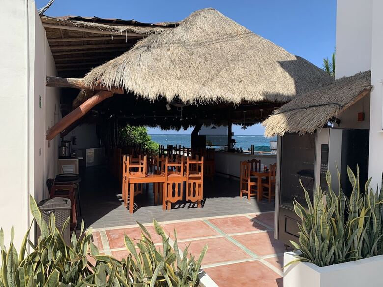 Taffeit Beach Hotel