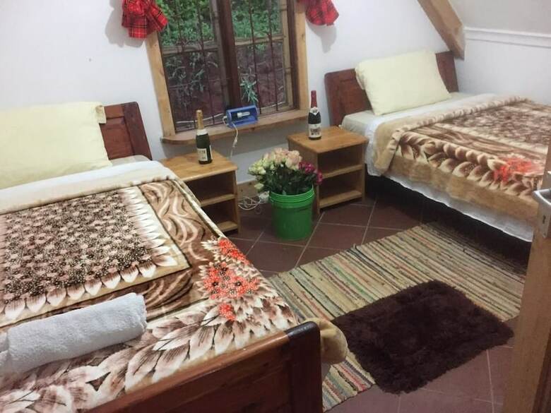Bed & Breakfast David Crater Homestay