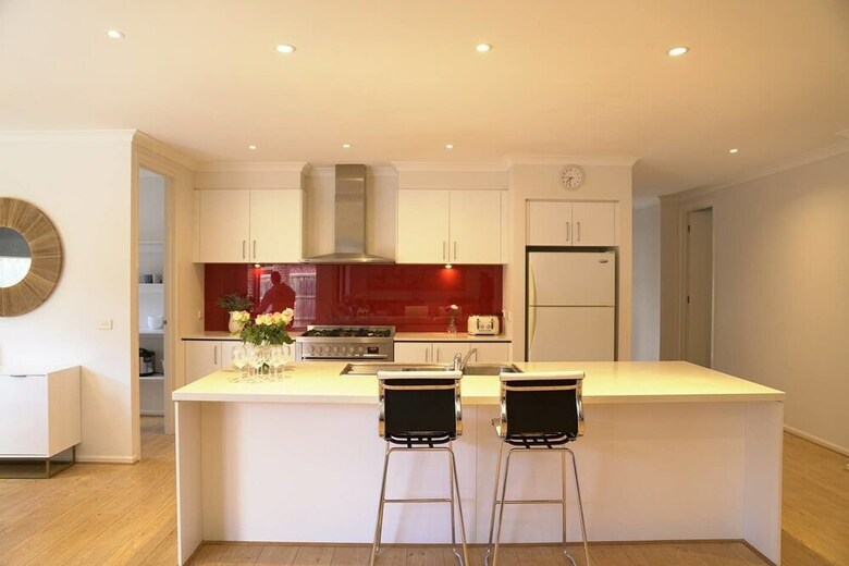 7 Bedrooms House For Big Group