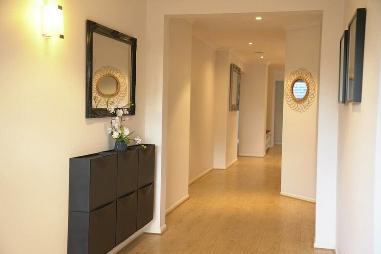7 Bedrooms House For Big Group