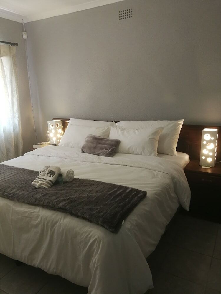 Hotel Cape Pine Guest House