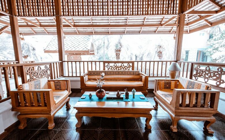 Hotel Vila Villa Resort In Town