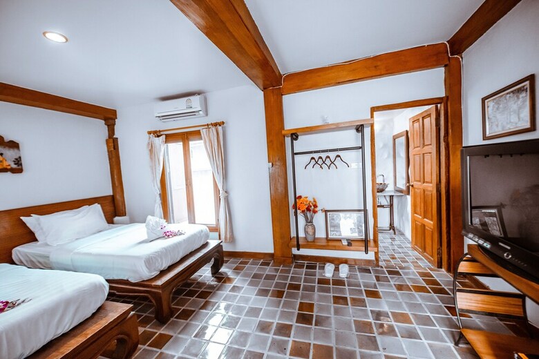 Hotel Vila Villa Resort In Town