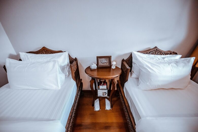 Hotel Vila Villa Resort In Town