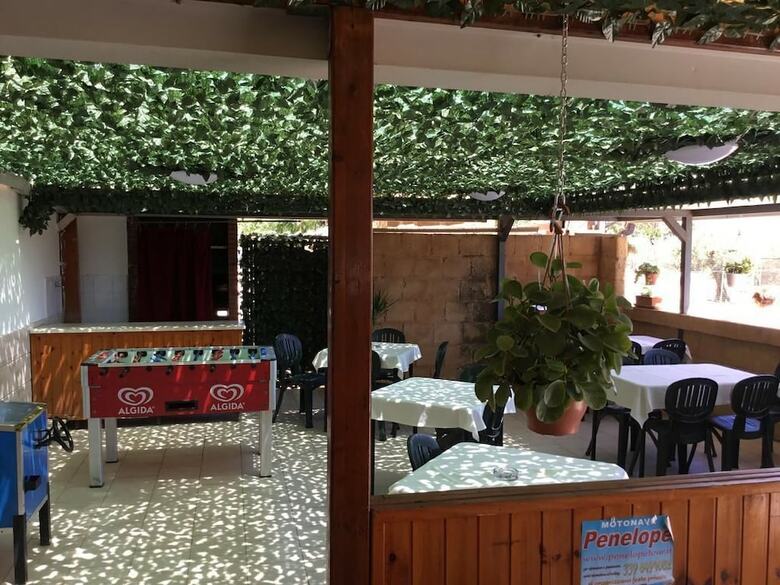 Posada Athena