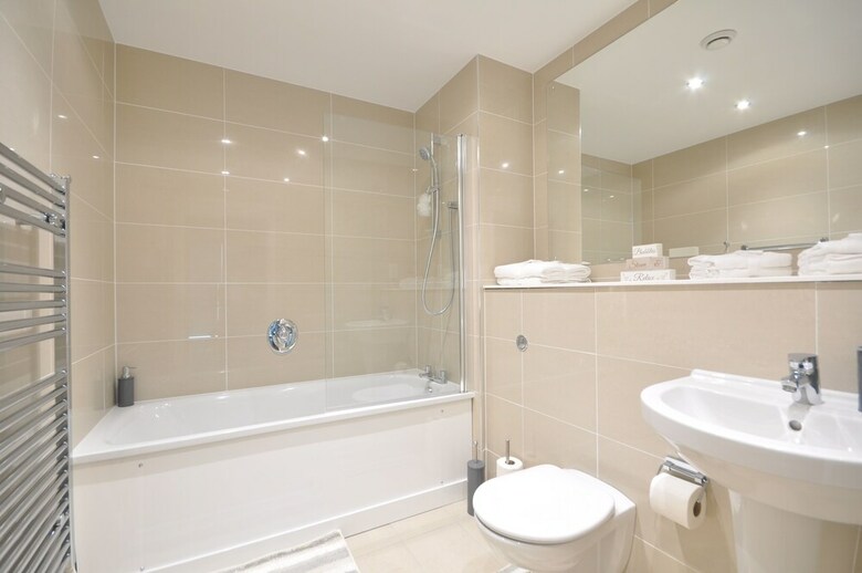 Rwh Serviced Apartments Bracknell