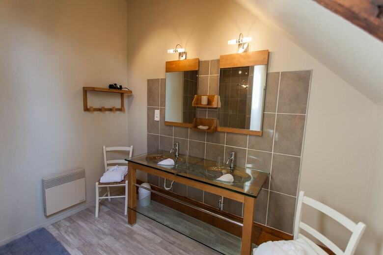 Hotel H�bergements Insolites Domaine Arvor Spa