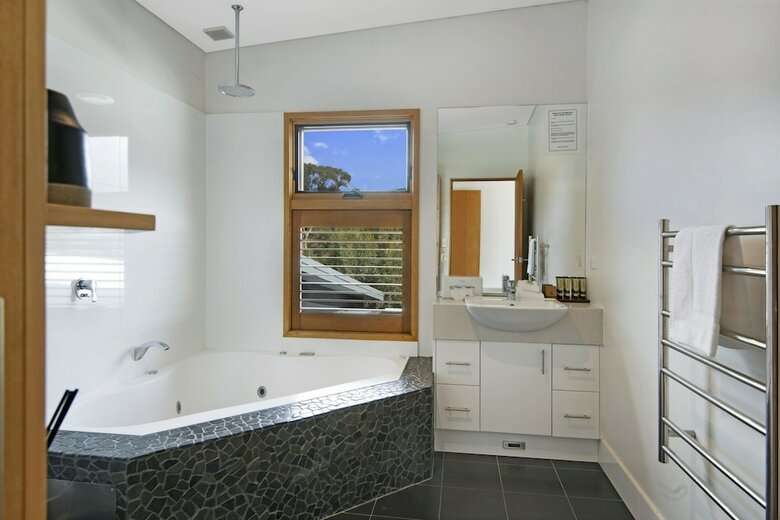 Grey Mare Chalet