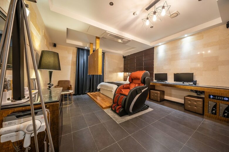 Blixx Hotel