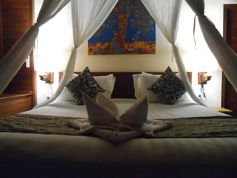 Bed & Breakfast D'muncuk Huts Lembongan